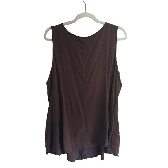 Torrid Top Women's Size 2X Brown Sleeveless Button Up Sleeveless - Picture 4 of 6
